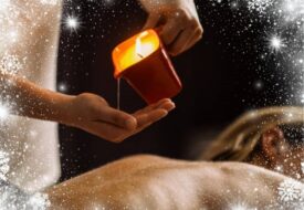 Instant Magique de Noël avec le massage à la bougie parfumée