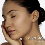 Le visage rayonnant d'une femme